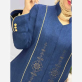 مانتو مزونی شانتون صوفیا جودن یقه هفت ایستاده سایز بزرگ رنگ آبی و مشکی