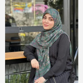 روسری نخ طرح گلشن قواره 140 زمینه سبز آبرنگی گل ریز